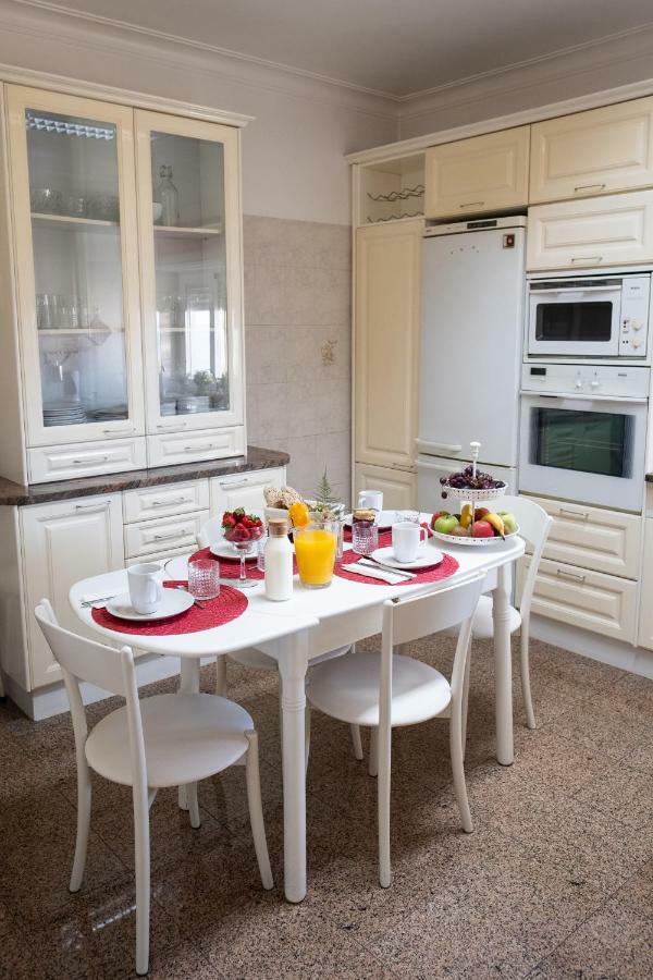 Apartamento Window To The Sea Oeiras Exterior foto